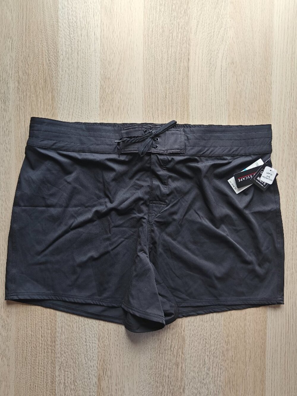 SIZE 20W ISLAND ESCAPE BEACH BOARD SHORTS WITH UPF 50 SUN PROTECTION